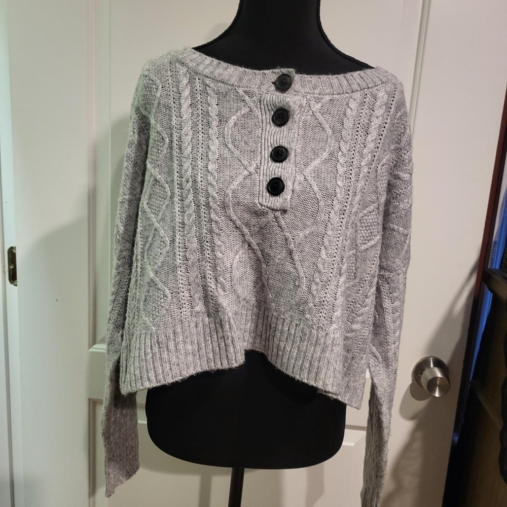 American Eagle Outfitters Light Gray Cable Knit Sweater